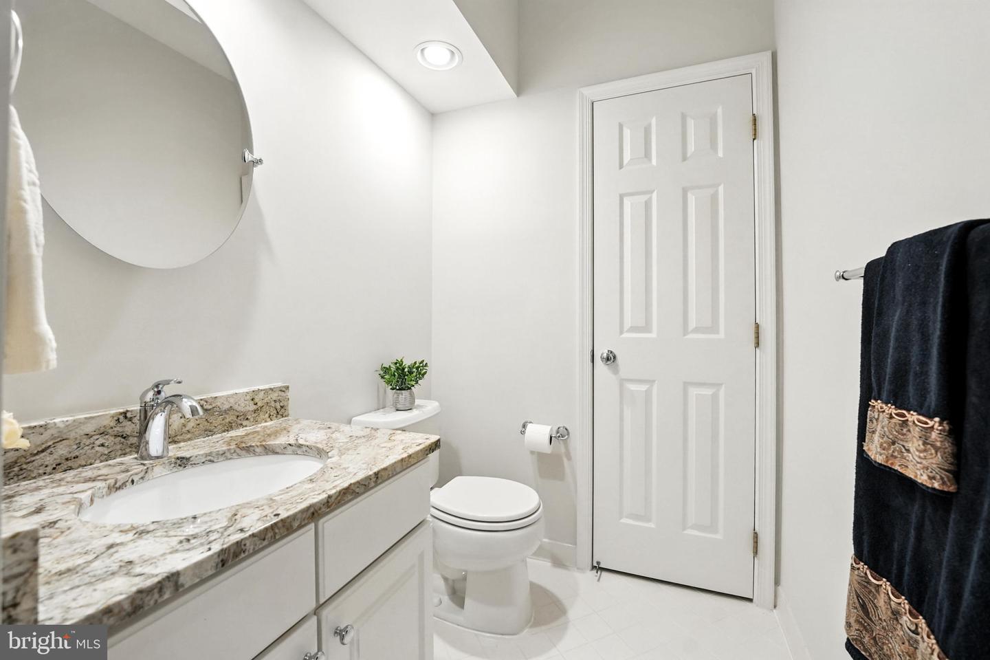 638 MEADE DR SW, LEESBURG, Virginia 20175, 4 Bedrooms Bedrooms, ,4 BathroomsBathrooms,Residential,For sale,638 MEADE DR SW,VALO2098902 MLS # VALO2098902