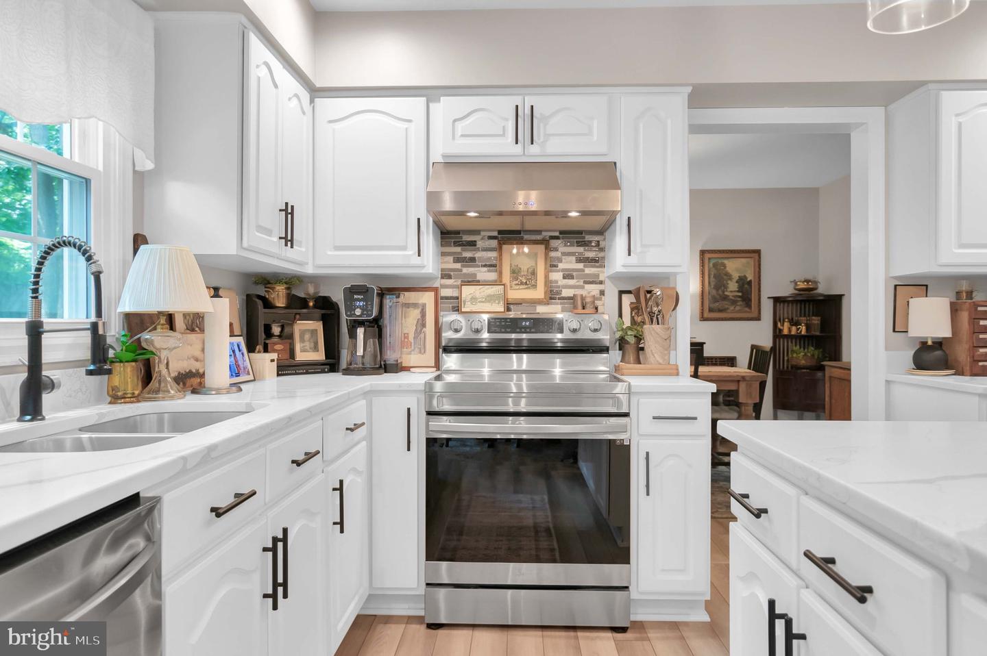 12513 DARDANELLE CT, HERNDON, Virginia 20170, 4 Bedrooms Bedrooms, ,3 BathroomsBathrooms,Residential,For sale,12513 DARDANELLE CT,VAFX2247862 MLS # VAFX2247862