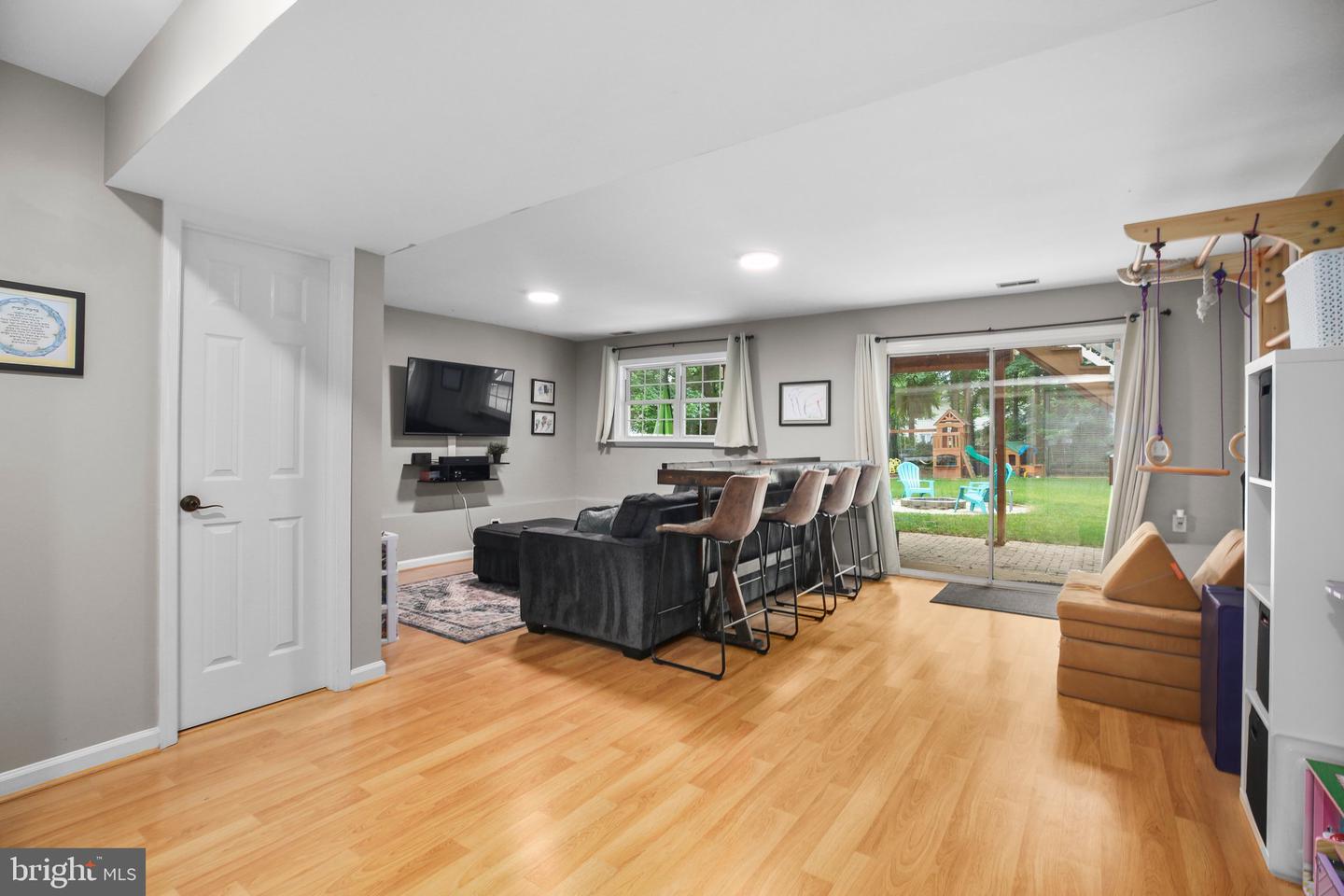 10104 S FULTON DR, FREDERICKSBURG, Virginia 22408, 4 Bedrooms Bedrooms, ,3 BathroomsBathrooms,Residential,For sale,10104 S FULTON DR,VASP2034076 MLS # VASP2034076