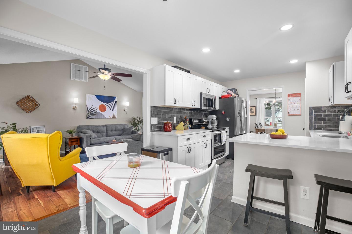 10104 S FULTON DR, FREDERICKSBURG, Virginia 22408, 4 Bedrooms Bedrooms, ,3 BathroomsBathrooms,Residential,For sale,10104 S FULTON DR,VASP2034076 MLS # VASP2034076