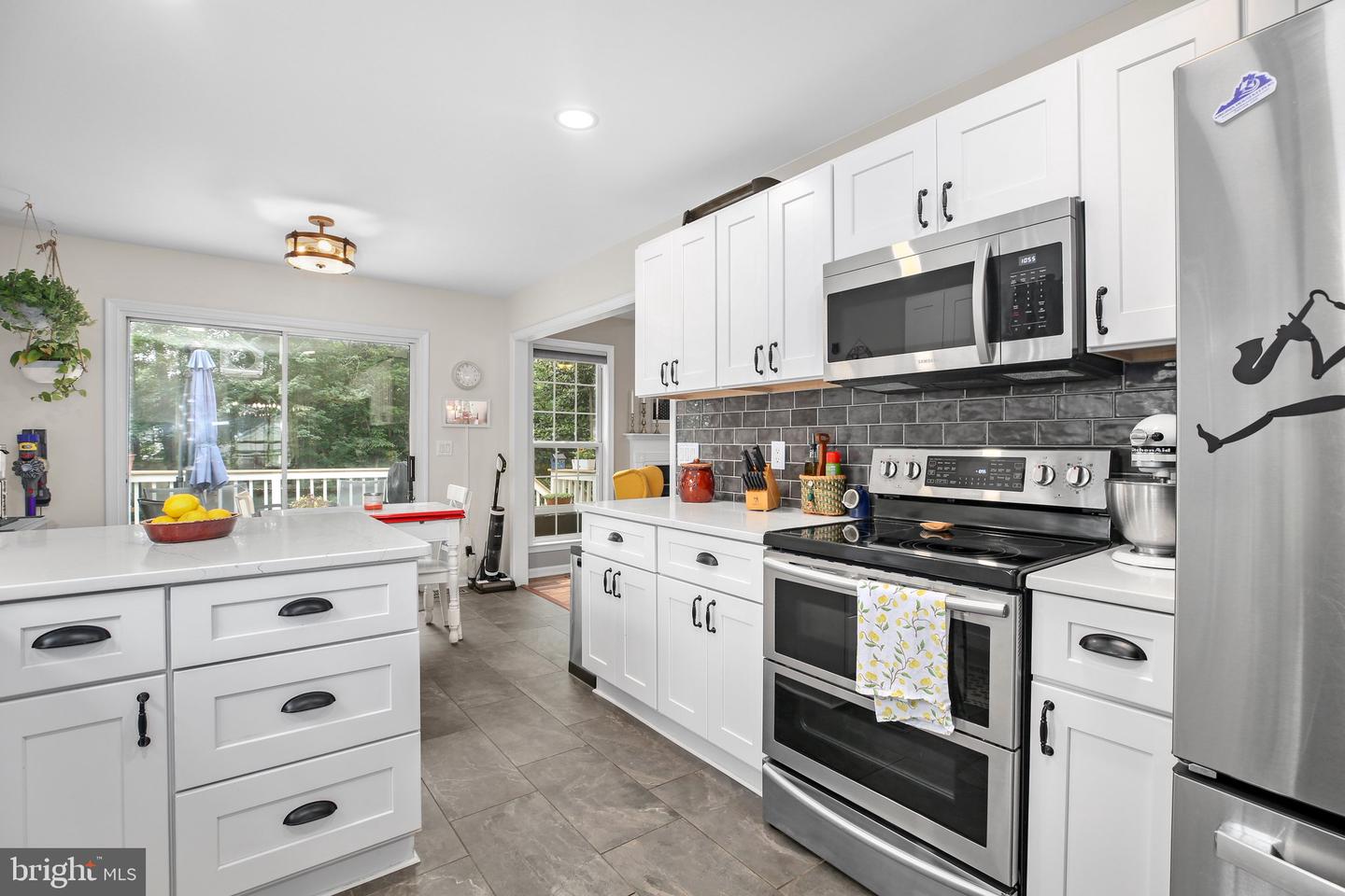 10104 S FULTON DR, FREDERICKSBURG, Virginia 22408, 4 Bedrooms Bedrooms, ,3 BathroomsBathrooms,Residential,For sale,10104 S FULTON DR,VASP2034076 MLS # VASP2034076