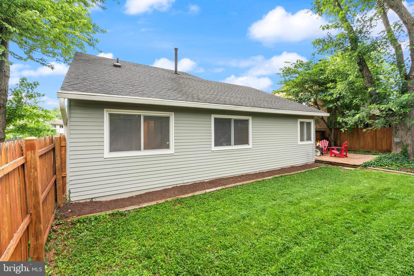 816 SUGARLAND RUN DR, STERLING, Virginia 20164, 4 Bedrooms Bedrooms, ,2 BathroomsBathrooms,Residential,For sale,816 SUGARLAND RUN DR,VALO2100070 MLS # VALO2100070
