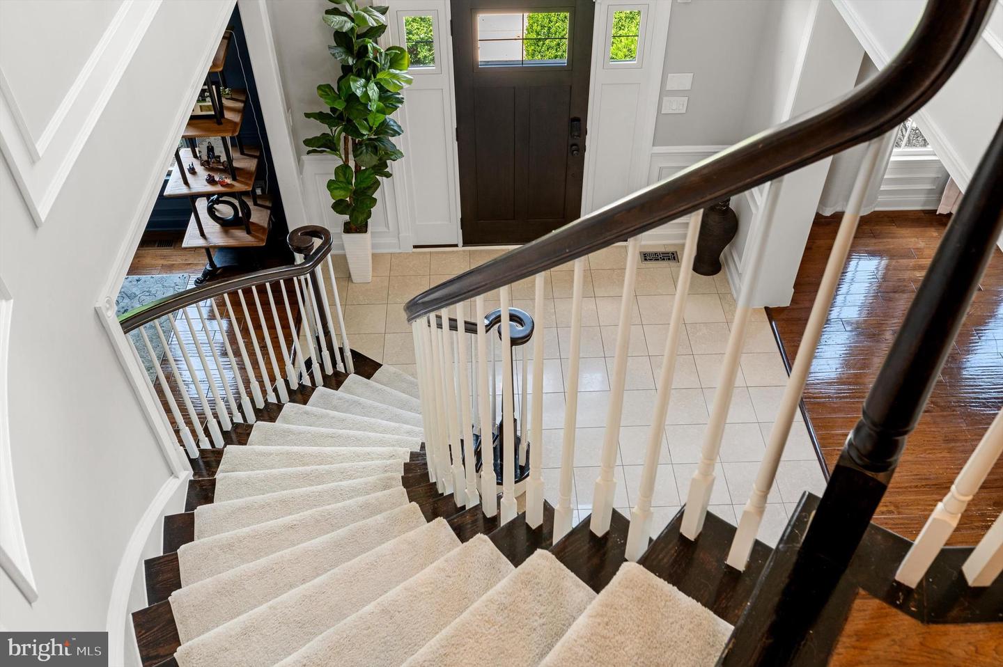 18132 SHENSTONE RUN CT, LEESBURG, Virginia 20175, 4 Bedrooms Bedrooms, ,5 BathroomsBathrooms,Residential,For sale,18132 SHENSTONE RUN CT,VALO2100322 MLS # VALO2100322