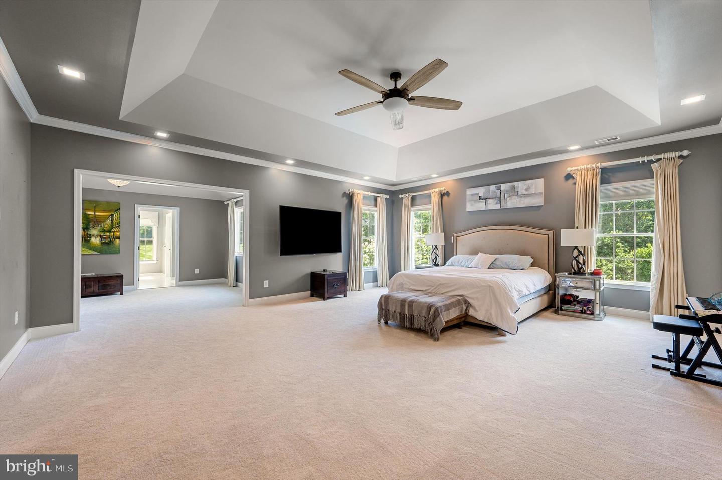 18132 SHENSTONE RUN CT, LEESBURG, Virginia 20175, 4 Bedrooms Bedrooms, ,5 BathroomsBathrooms,Residential,For sale,18132 SHENSTONE RUN CT,VALO2100322 MLS # VALO2100322