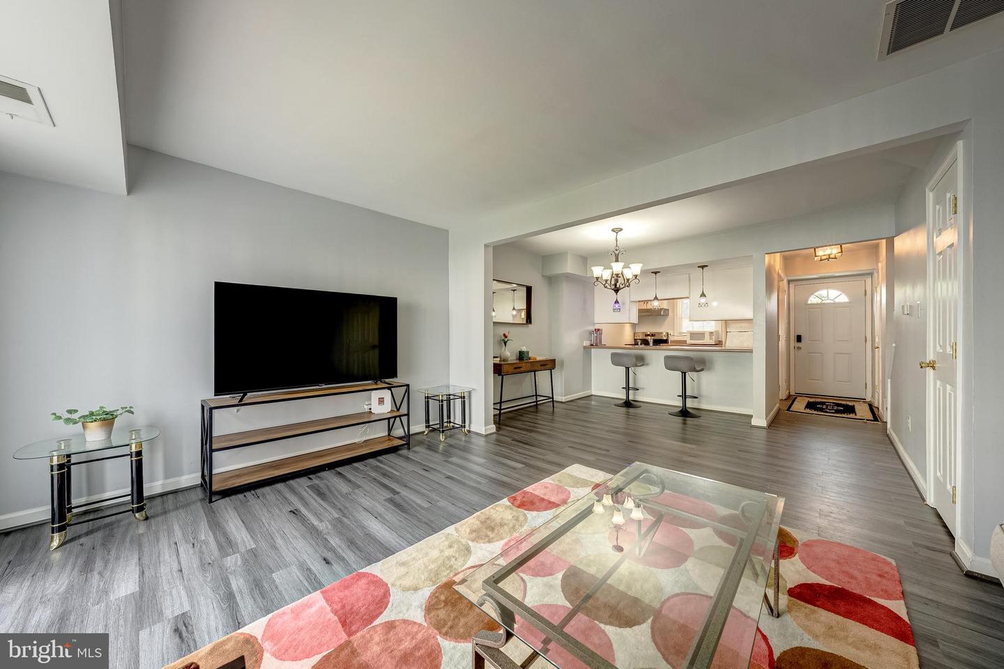 14435 SAINT GERMAIN DR, CENTREVILLE, Virginia 20121, 2 Bedrooms Bedrooms, ,1 BathroomBathrooms,Residential,For sale,14435 SAINT GERMAIN DR,VAFX2250004 MLS # VAFX2250004
