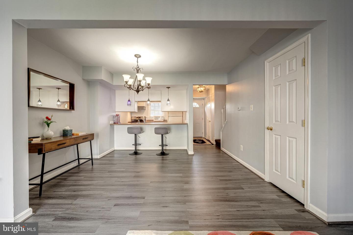 14435 SAINT GERMAIN DR, CENTREVILLE, Virginia 20121, 2 Bedrooms Bedrooms, ,1 BathroomBathrooms,Residential,For sale,14435 SAINT GERMAIN DR,VAFX2250004 MLS # VAFX2250004