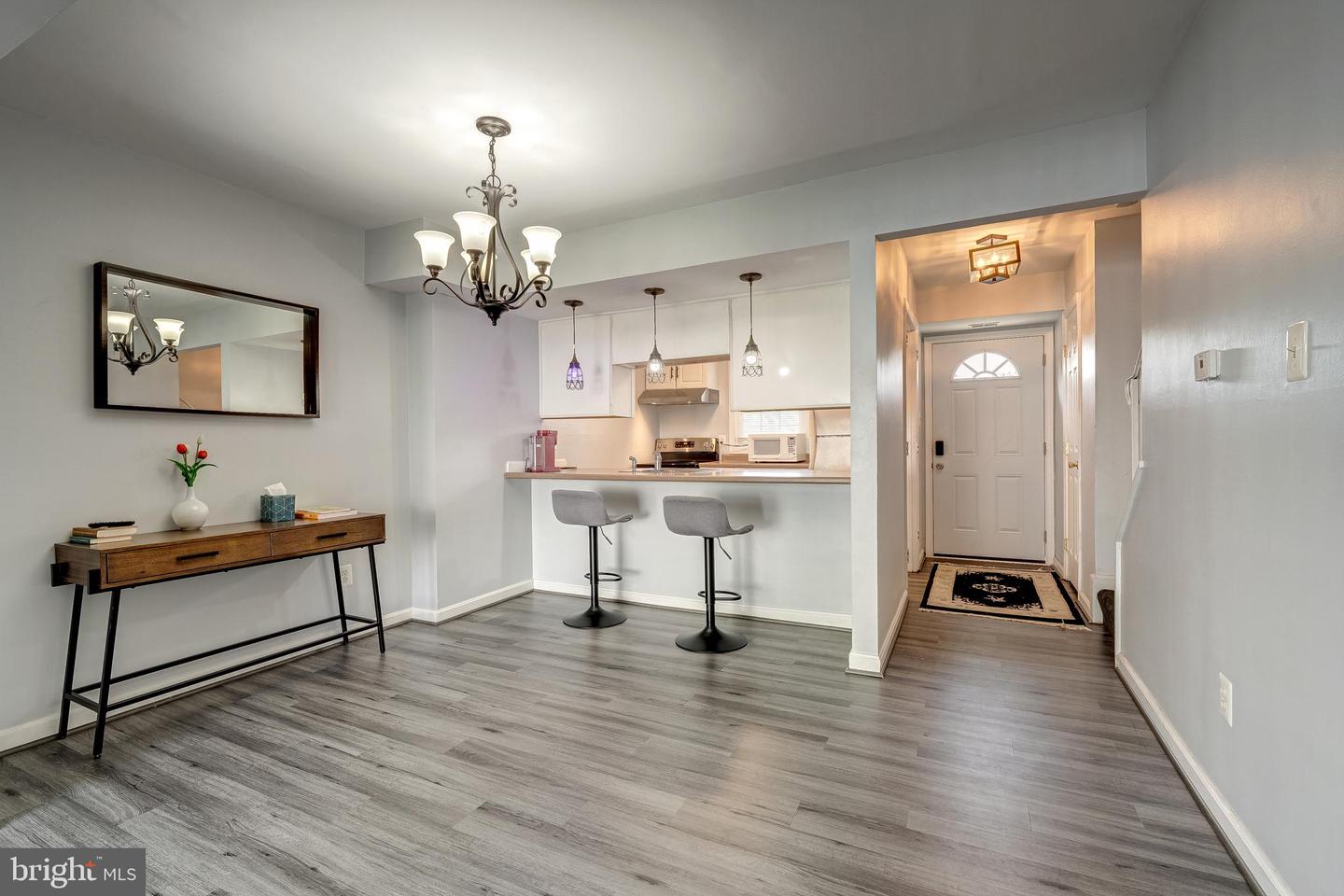 14435 SAINT GERMAIN DR, CENTREVILLE, Virginia 20121, 2 Bedrooms Bedrooms, ,1 BathroomBathrooms,Residential,For sale,14435 SAINT GERMAIN DR,VAFX2250004 MLS # VAFX2250004