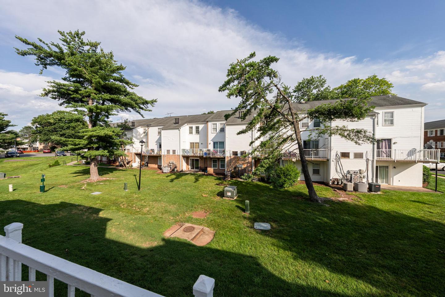 14435 SAINT GERMAIN DR, CENTREVILLE, Virginia 20121, 2 Bedrooms Bedrooms, ,1 BathroomBathrooms,Residential,For sale,14435 SAINT GERMAIN DR,VAFX2250004 MLS # VAFX2250004