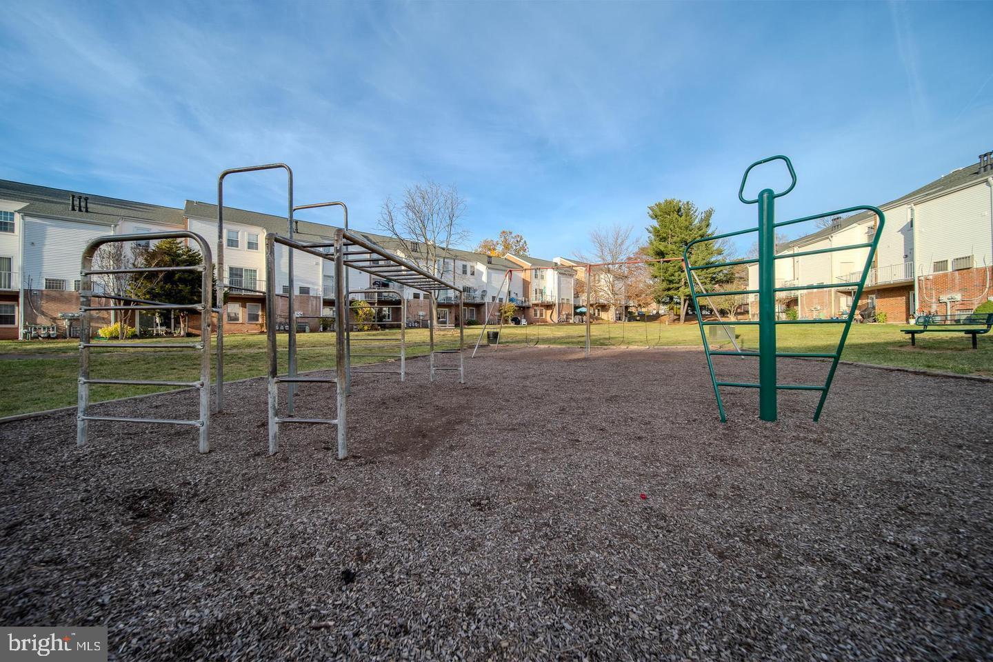 14435 SAINT GERMAIN DR, CENTREVILLE, Virginia 20121, 2 Bedrooms Bedrooms, ,1 BathroomBathrooms,Residential,For sale,14435 SAINT GERMAIN DR,VAFX2250004 MLS # VAFX2250004