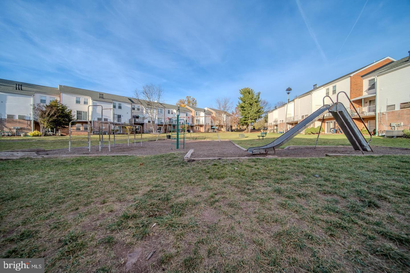 14435 SAINT GERMAIN DR, CENTREVILLE, Virginia 20121, 2 Bedrooms Bedrooms, ,1 BathroomBathrooms,Residential,For sale,14435 SAINT GERMAIN DR,VAFX2250004 MLS # VAFX2250004