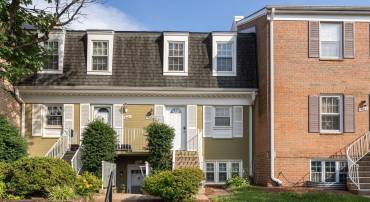 14435 SAINT GERMAIN DR, CENTREVILLE, Virginia 20121, 2 Bedrooms Bedrooms, ,1 BathroomBathrooms,Residential,For sale,14435 SAINT GERMAIN DR,VAFX2250004 MLS # VAFX2250004