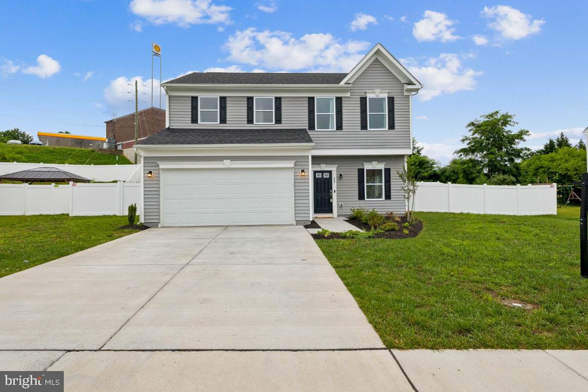 22 SIGNAL KNOB COTTAGE DR, STRASBURG, Virginia 22657, 4 Bedrooms Bedrooms, ,2 BathroomsBathrooms,Residential,For sale,22 SIGNAL KNOB COTTAGE DR,VASH2011798 MLS # VASH2011798