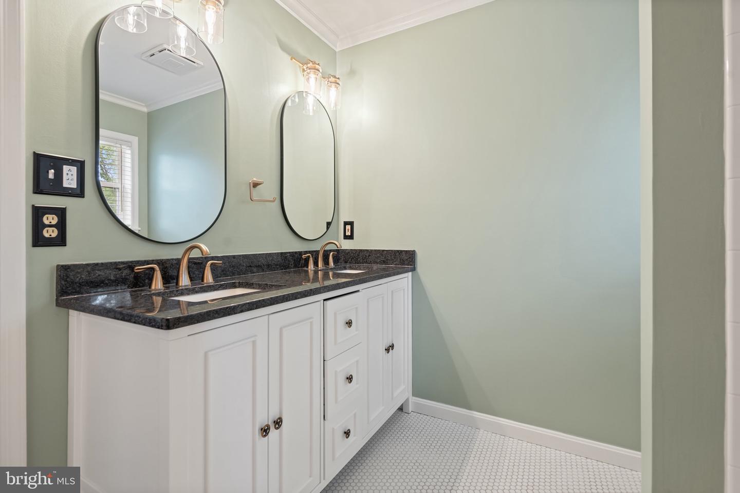 14057 BROADVIEW LN, CULPEPER, Virginia 22701, 5 Bedrooms Bedrooms, ,3 BathroomsBathrooms,Residential,For sale,14057 BROADVIEW LN,VACU2010872 MLS # VACU2010872