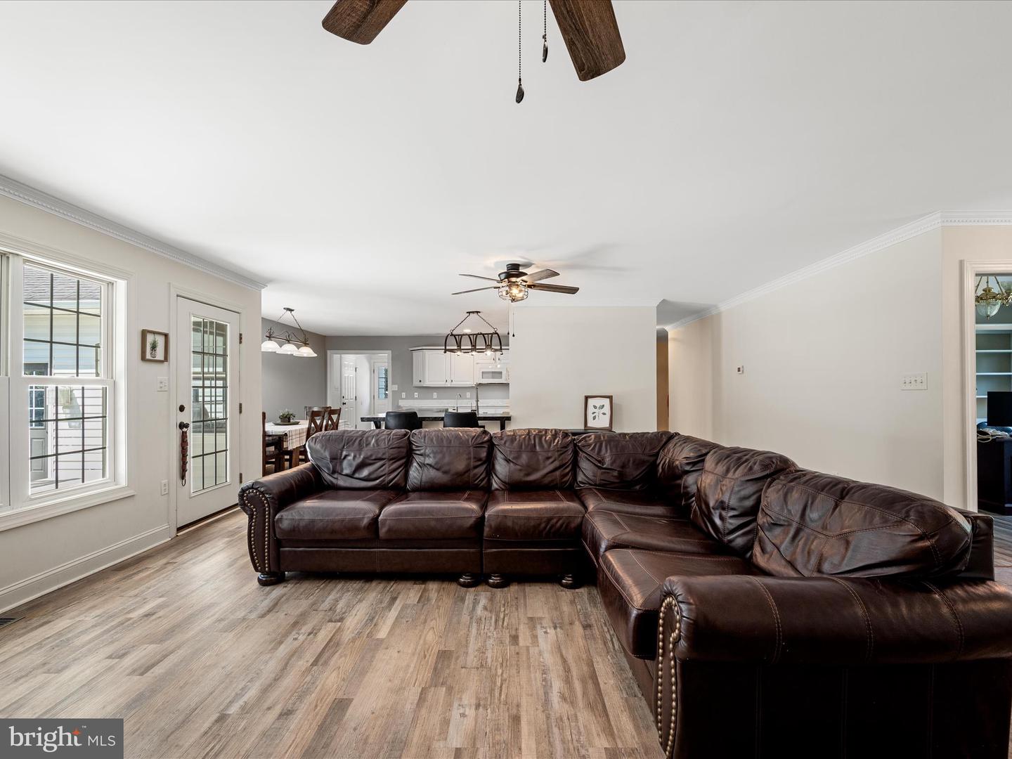 2358 CAVE RIDGE RD, MOUNT JACKSON, Virginia 22842, 3 Bedrooms Bedrooms, ,3 BathroomsBathrooms,Residential,For sale,2358 CAVE RIDGE RD,VASH2011812 MLS # VASH2011812