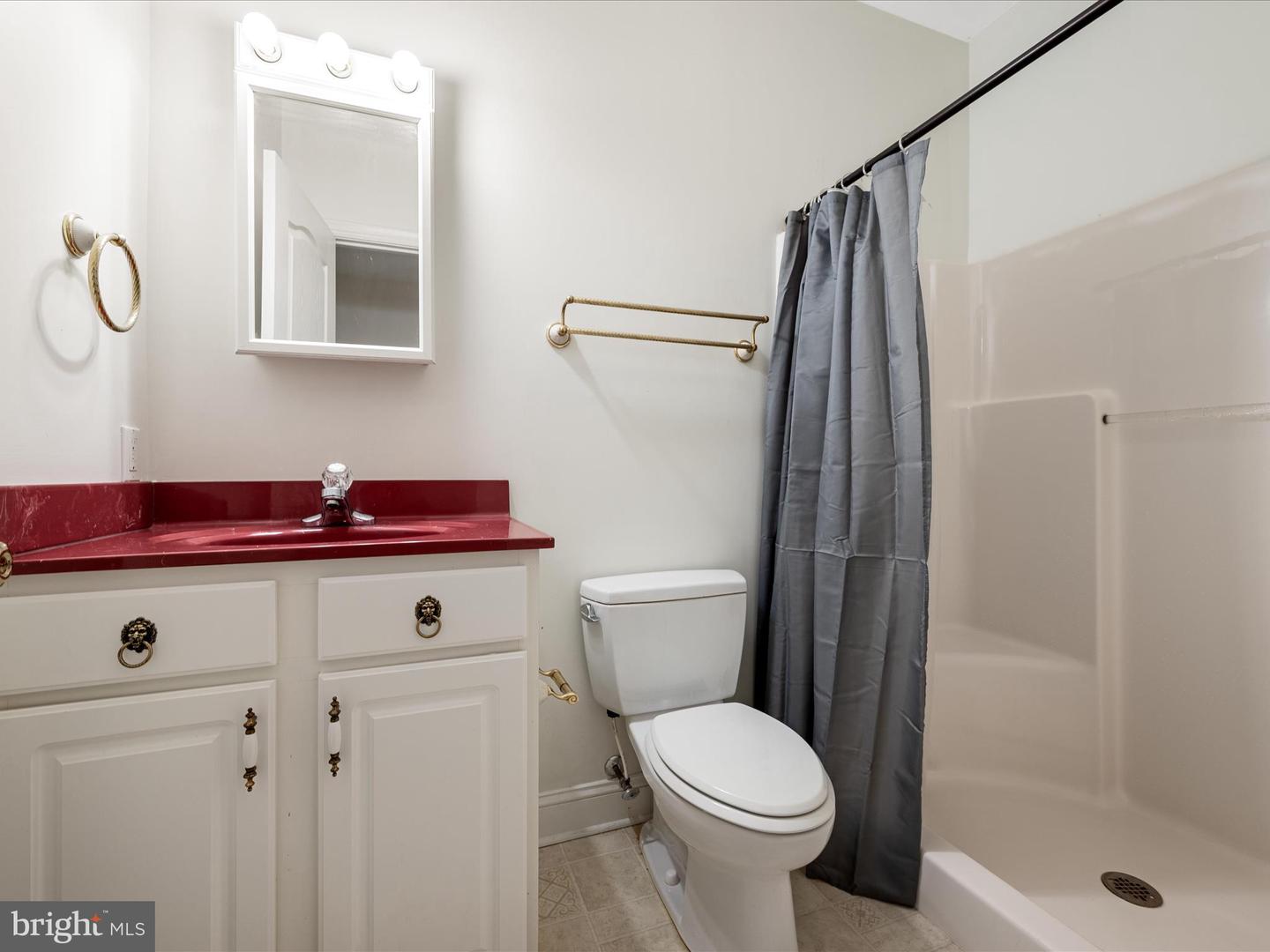 2358 CAVE RIDGE RD, MOUNT JACKSON, Virginia 22842, 3 Bedrooms Bedrooms, ,3 BathroomsBathrooms,Residential,For sale,2358 CAVE RIDGE RD,VASH2011812 MLS # VASH2011812