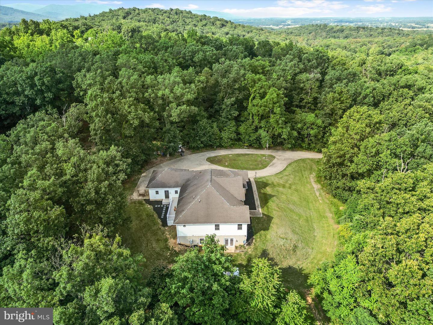 2358 CAVE RIDGE RD, MOUNT JACKSON, Virginia 22842, 3 Bedrooms Bedrooms, ,3 BathroomsBathrooms,Residential,For sale,2358 CAVE RIDGE RD,VASH2011812 MLS # VASH2011812