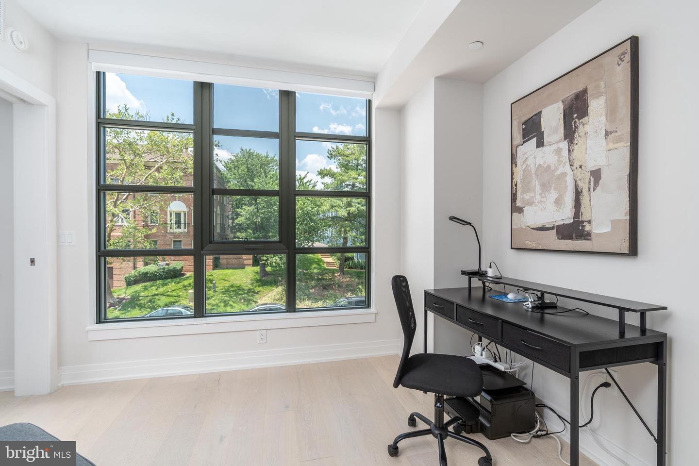 1201 N ROYAL ST #210, ALEXANDRIA, Virginia 22314, 2 Bedrooms Bedrooms, ,2 BathroomsBathrooms,Residential,For sale,1201 N ROYAL ST #210,VAAX2046994 MLS # VAAX2046994