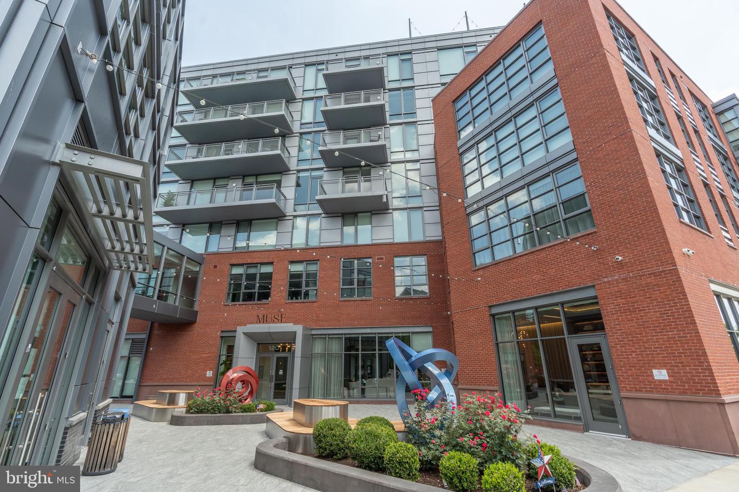 1201 N ROYAL ST #210, ALEXANDRIA, Virginia 22314, 2 Bedrooms Bedrooms, ,2 BathroomsBathrooms,Residential,For sale,1201 N ROYAL ST #210,VAAX2046994 MLS # VAAX2046994