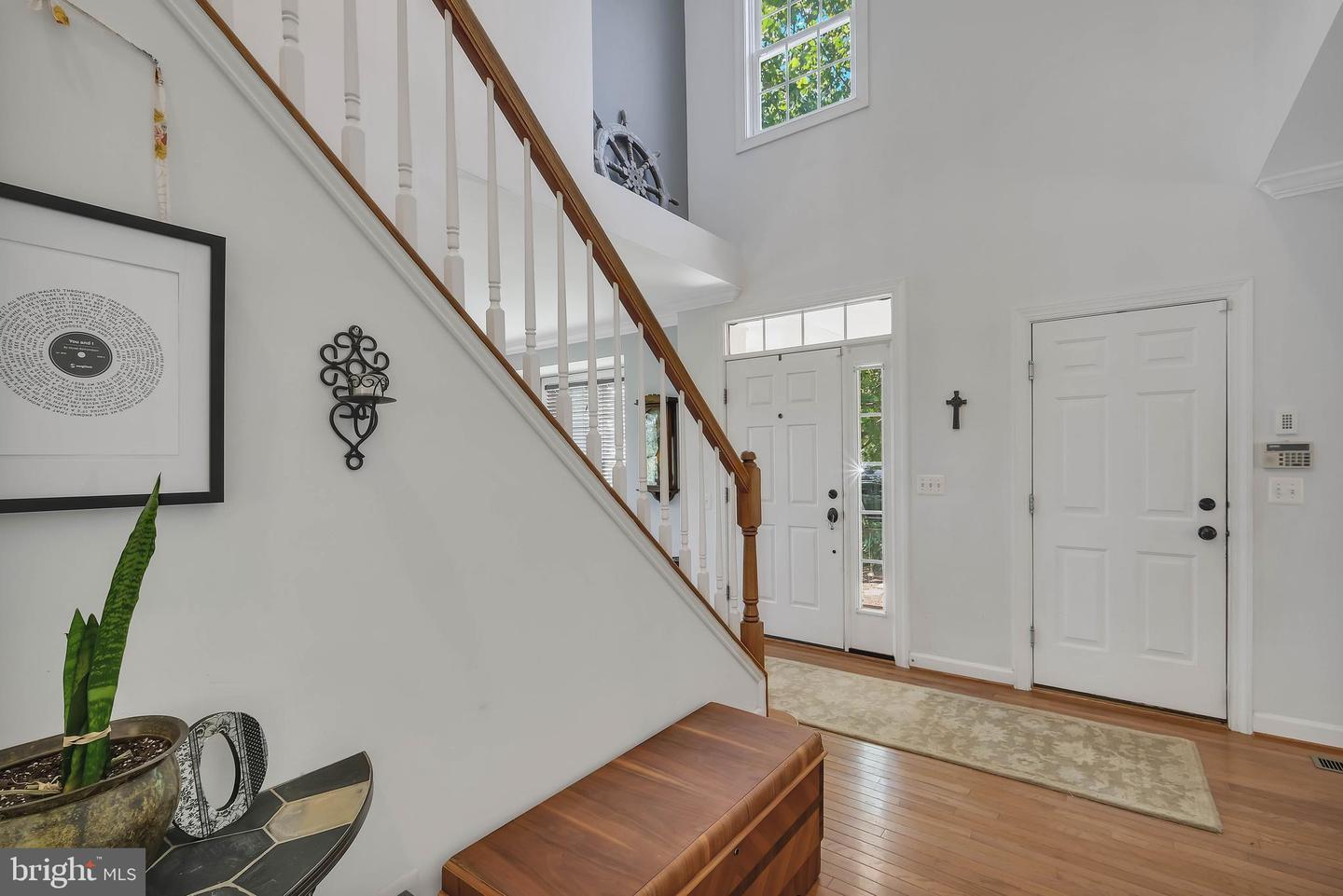 18992 SNOWBERRY CT, LEESBURG, Virginia 20176, 5 Bedrooms Bedrooms, ,3 BathroomsBathrooms,Residential,For sale,18992 SNOWBERRY CT,VALO2100748 MLS # VALO2100748