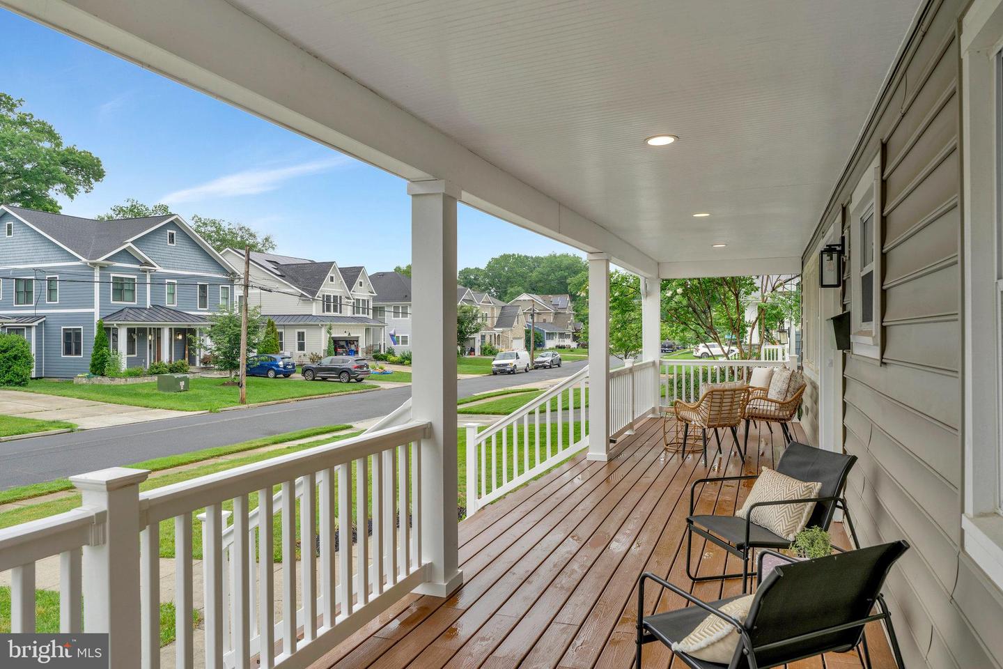 216 BATTLE ST SW, VIENNA, Virginia 22180, 4 Bedrooms Bedrooms, ,3 BathroomsBathrooms,Residential,For sale,216 BATTLE ST SW,VAFX2252900 MLS # VAFX2252900