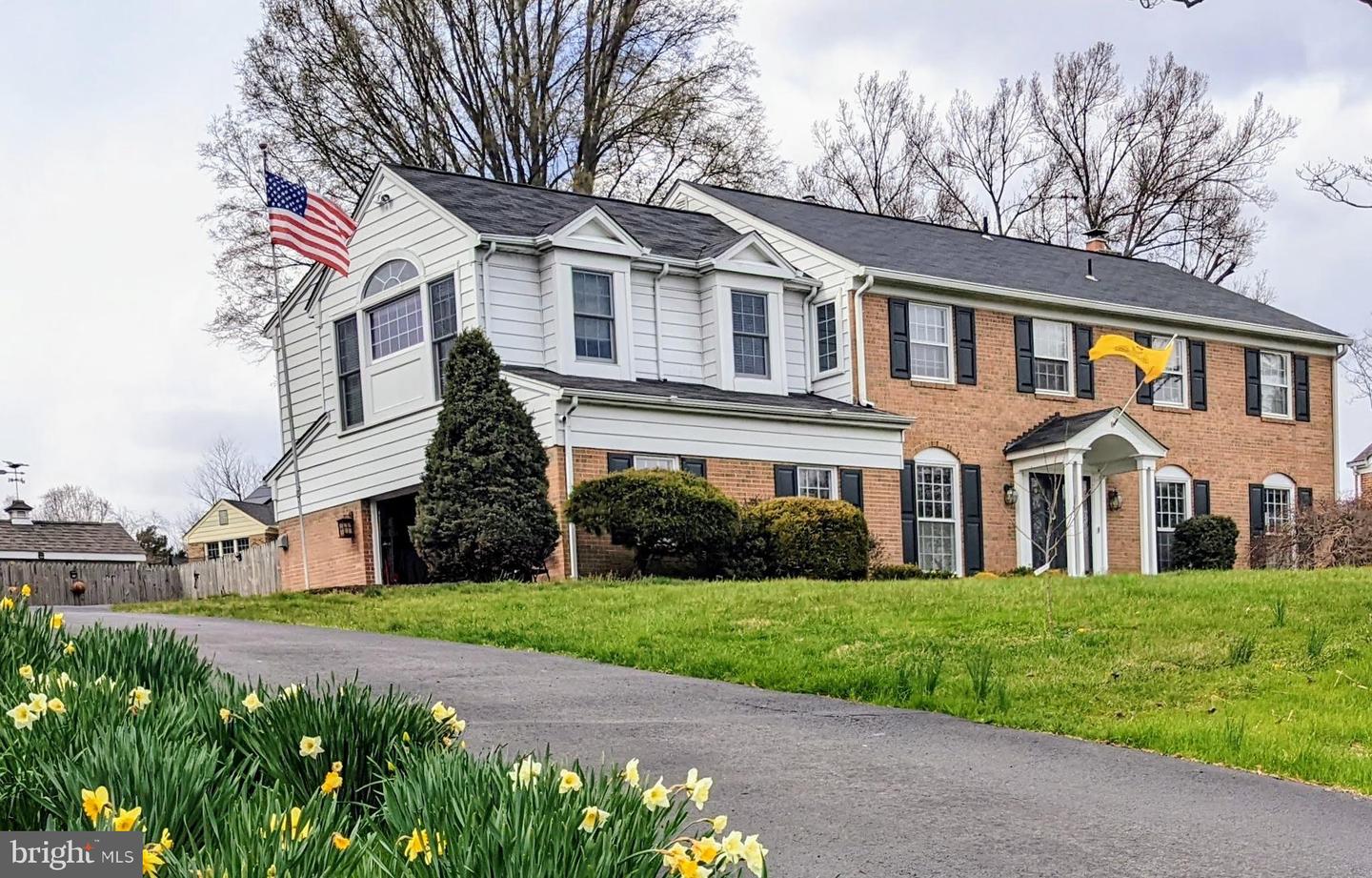 1006 KIMBERWICKE RD, MCLEAN, Virginia 22102, 5 Bedrooms Bedrooms, ,4 BathroomsBathrooms,Residential,For sale,1006 KIMBERWICKE RD,VAFX2252908 MLS # VAFX2252908