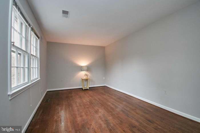 1006 KIMBERWICKE RD, MCLEAN, Virginia 22102, 5 Bedrooms Bedrooms, ,4 BathroomsBathrooms,Residential,For sale,1006 KIMBERWICKE RD,VAFX2252908 MLS # VAFX2252908