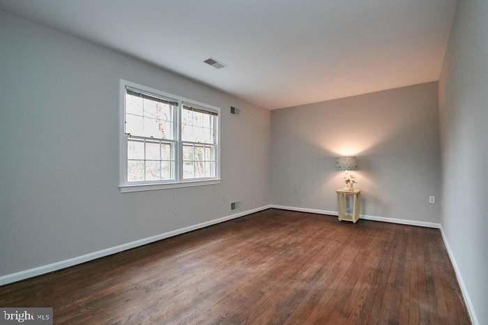 1006 KIMBERWICKE RD, MCLEAN, Virginia 22102, 5 Bedrooms Bedrooms, ,4 BathroomsBathrooms,Residential,For sale,1006 KIMBERWICKE RD,VAFX2252908 MLS # VAFX2252908
