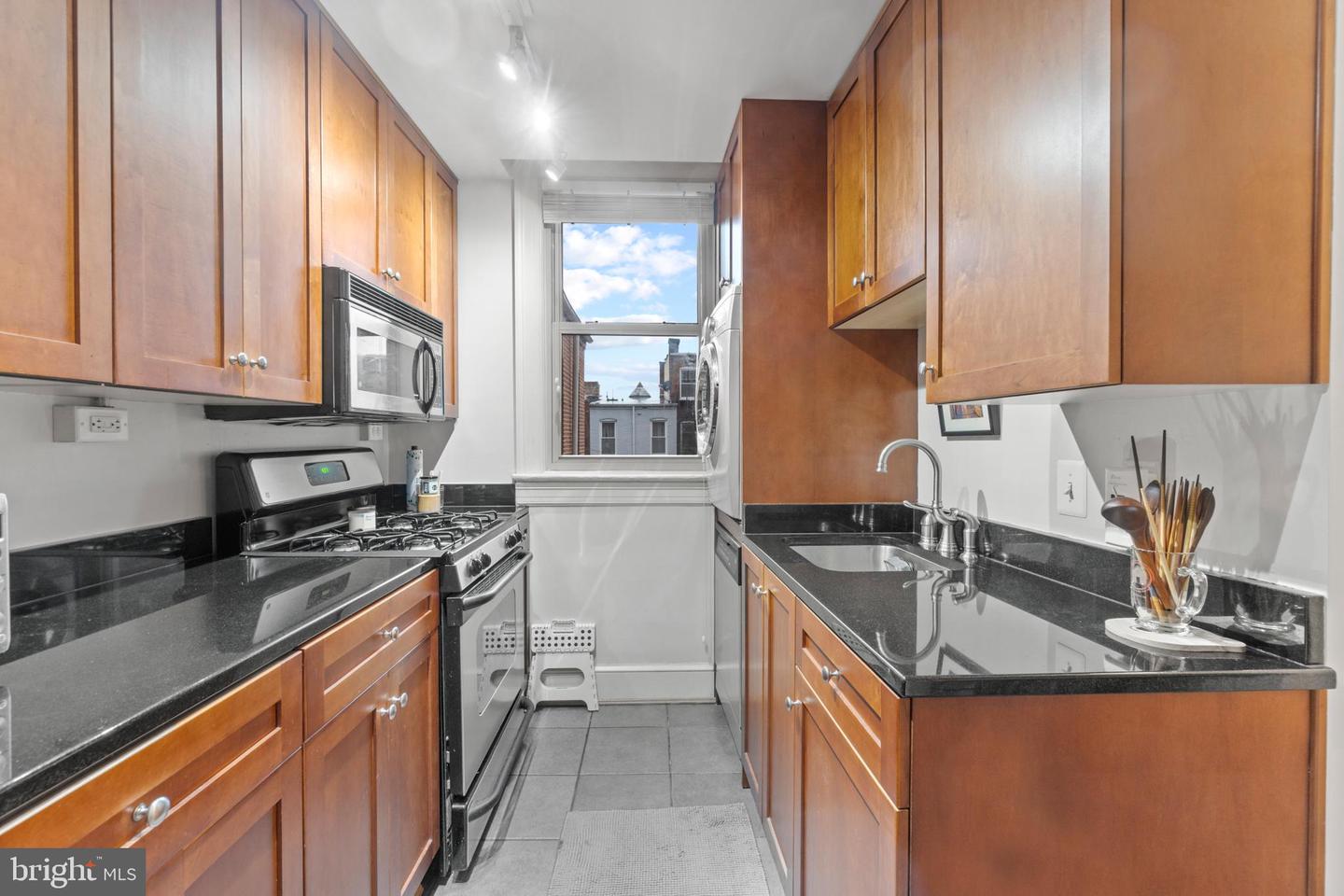 3500 13TH ST NW #208 A, WASHINGTON, District Of Columbia 20010, 1 Bedroom Bedrooms, ,1 BathroomBathrooms,Residential,For sale,3500 13TH ST NW #208 A,DCDC2208646 MLS # DCDC2208646