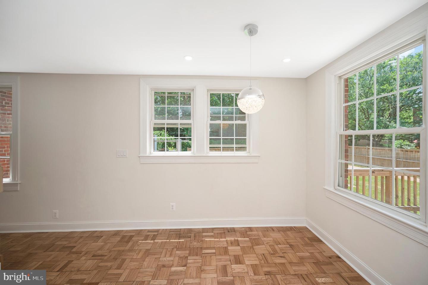 2600 16TH ST S #696, ARLINGTON, Virginia 22204, 2 Bedrooms Bedrooms, ,1 BathroomBathrooms,Residential,For sale,2600 16TH ST S #696,VAAR2060080 MLS # VAAR2060080