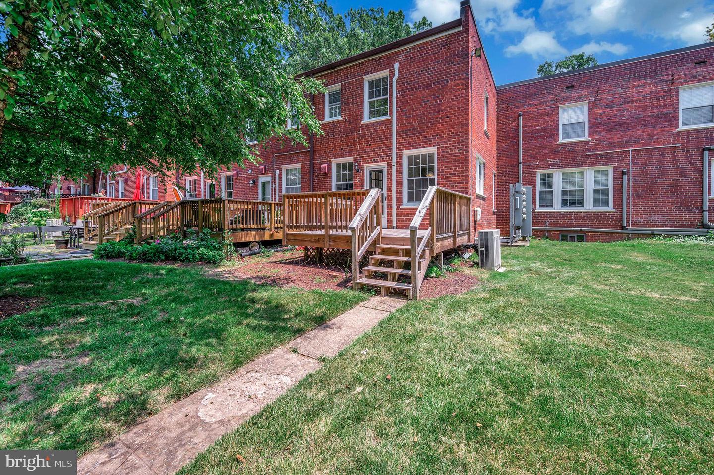 2600 16TH ST S #696, ARLINGTON, Virginia 22204, 2 Bedrooms Bedrooms, ,1 BathroomBathrooms,Residential,For sale,2600 16TH ST S #696,VAAR2060080 MLS # VAAR2060080