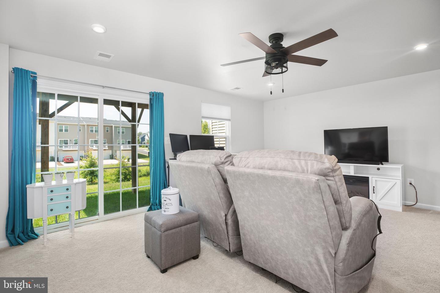 8410 DEVRIES LN, SPOTSYLVANIA, Virginia 22553, 3 Bedrooms Bedrooms, ,2 BathroomsBathrooms,Residential,For sale,8410 DEVRIES LN,VASP2034370 MLS # VASP2034370