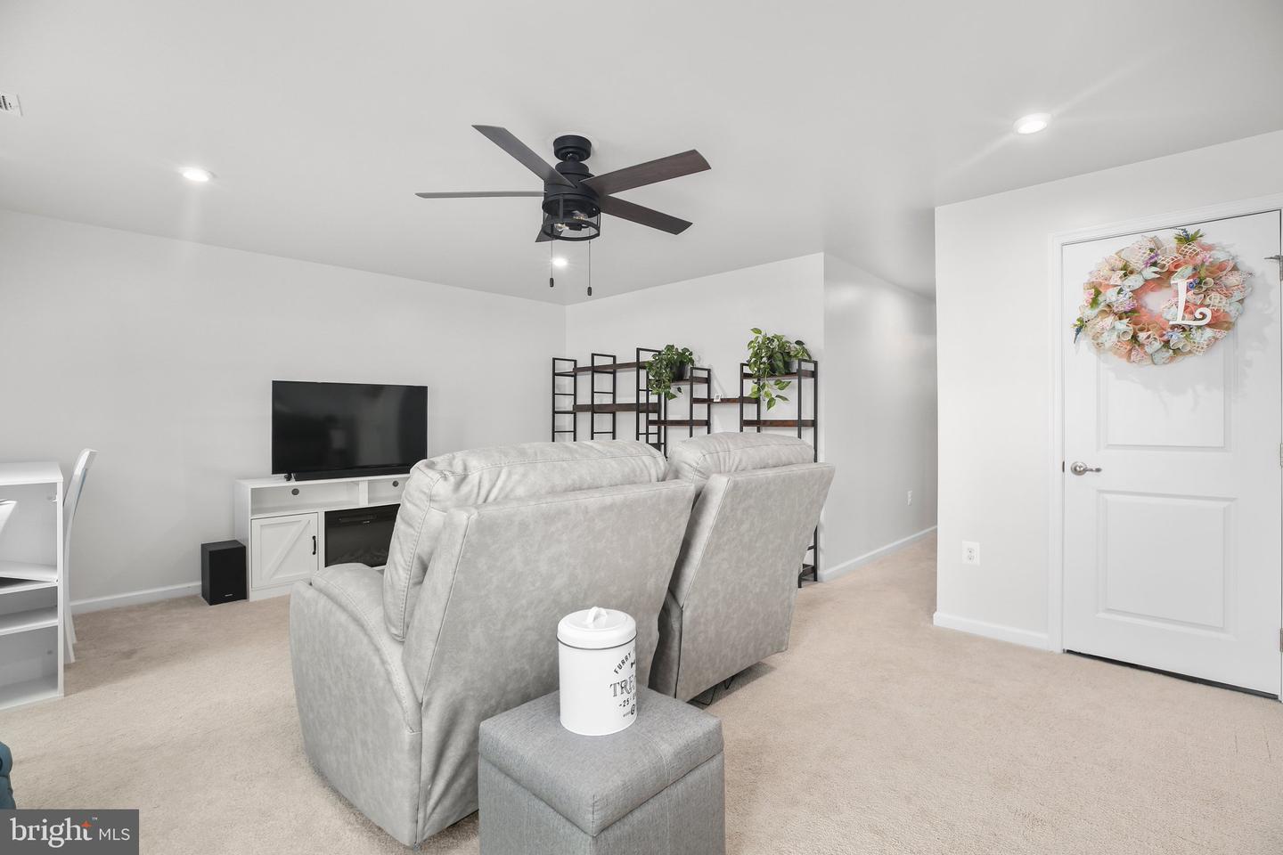 8410 DEVRIES LN, SPOTSYLVANIA, Virginia 22553, 3 Bedrooms Bedrooms, ,2 BathroomsBathrooms,Residential,For sale,8410 DEVRIES LN,VASP2034370 MLS # VASP2034370