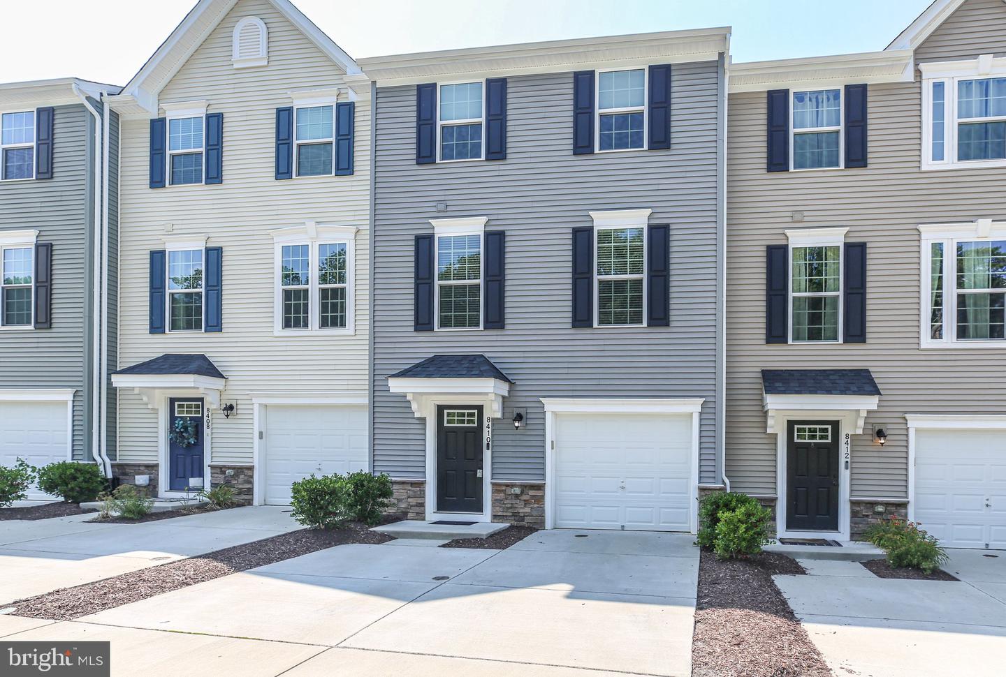 8410 DEVRIES LN, SPOTSYLVANIA, Virginia 22553, 3 Bedrooms Bedrooms, ,2 BathroomsBathrooms,Residential,For sale,8410 DEVRIES LN,VASP2034370 MLS # VASP2034370