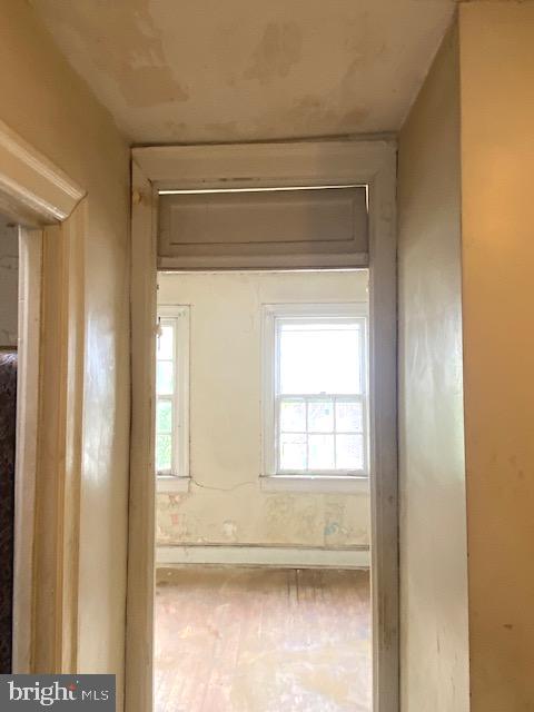 1733 L ST NE, WASHINGTON, District Of Columbia 20002, 2 Bedrooms Bedrooms, ,1 BathroomBathrooms,Residential,For sale,1733 L ST NE,DCDC2208654 MLS # DCDC2208654