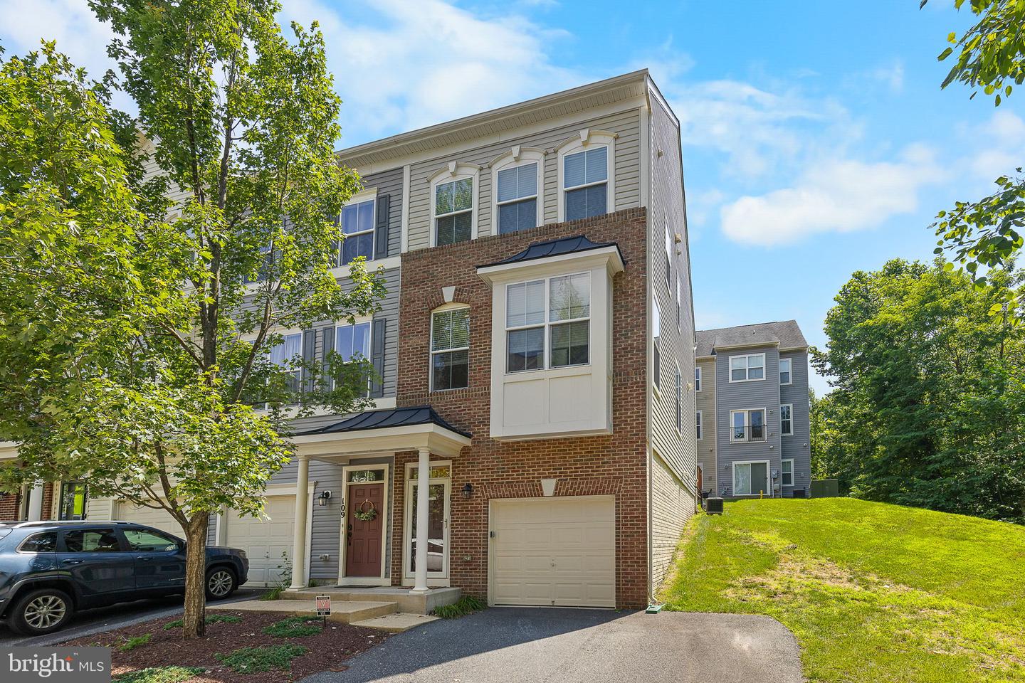 111 SAGINAW DR, STAFFORD, Virginia 22556, 3 Bedrooms Bedrooms, ,3 BathroomsBathrooms,Residential,For sale,111 SAGINAW DR,VAST2040416 MLS # VAST2040416