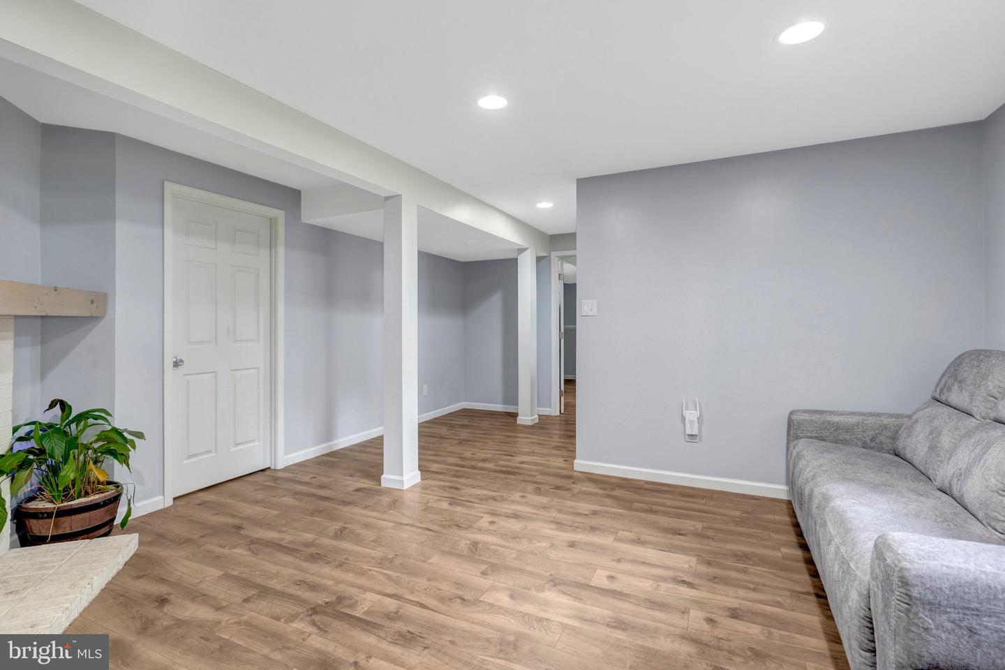 123 MAGNOLIA RD, STERLING, Virginia 20164, 3 Bedrooms Bedrooms, ,2 BathroomsBathrooms,Residential,For sale,123 MAGNOLIA RD,VALO2100928 MLS # VALO2100928