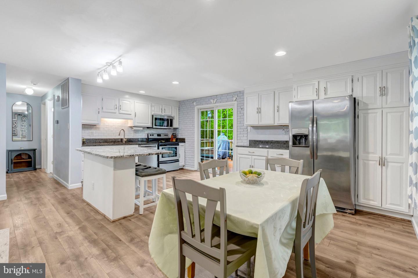 123 MAGNOLIA RD, STERLING, Virginia 20164, 3 Bedrooms Bedrooms, ,2 BathroomsBathrooms,Residential,For sale,123 MAGNOLIA RD,VALO2100928 MLS # VALO2100928