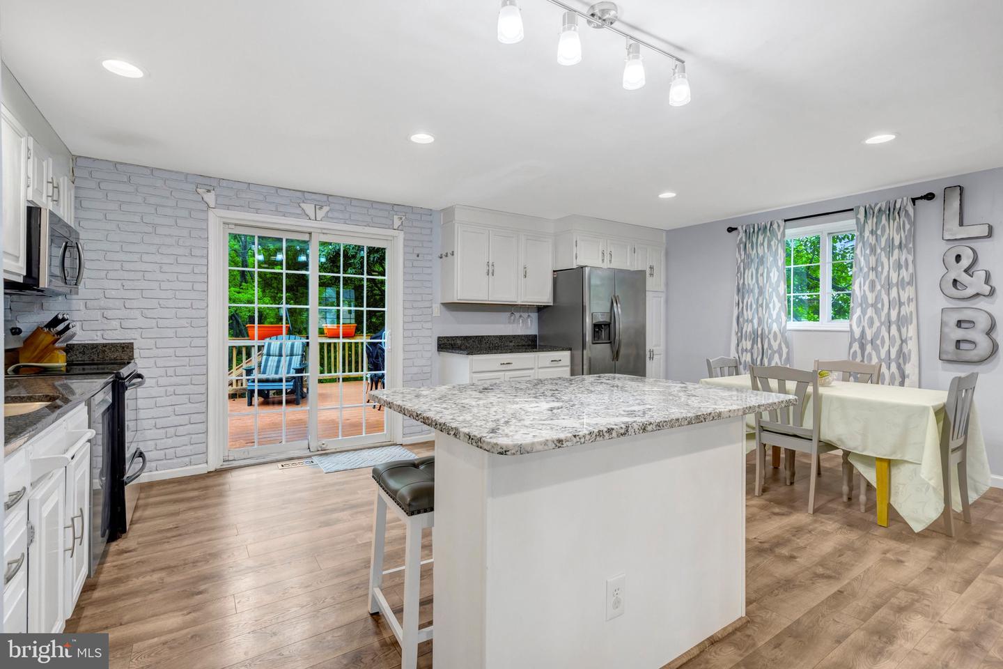 123 MAGNOLIA RD, STERLING, Virginia 20164, 3 Bedrooms Bedrooms, ,2 BathroomsBathrooms,Residential,For sale,123 MAGNOLIA RD,VALO2100928 MLS # VALO2100928