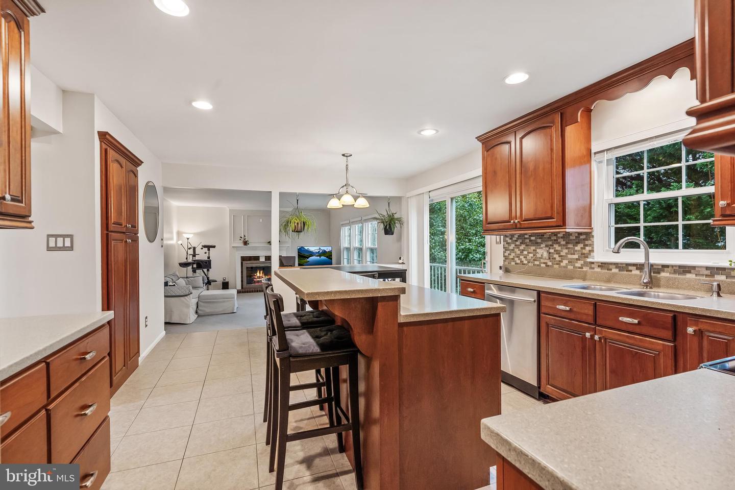 7333 HAZELWOOD CT, WARRENTON, Virginia 20187, 4 Bedrooms Bedrooms, ,3 BathroomsBathrooms,Residential,For sale,7333 HAZELWOOD CT,VAFQ2017260 MLS # VAFQ2017260
