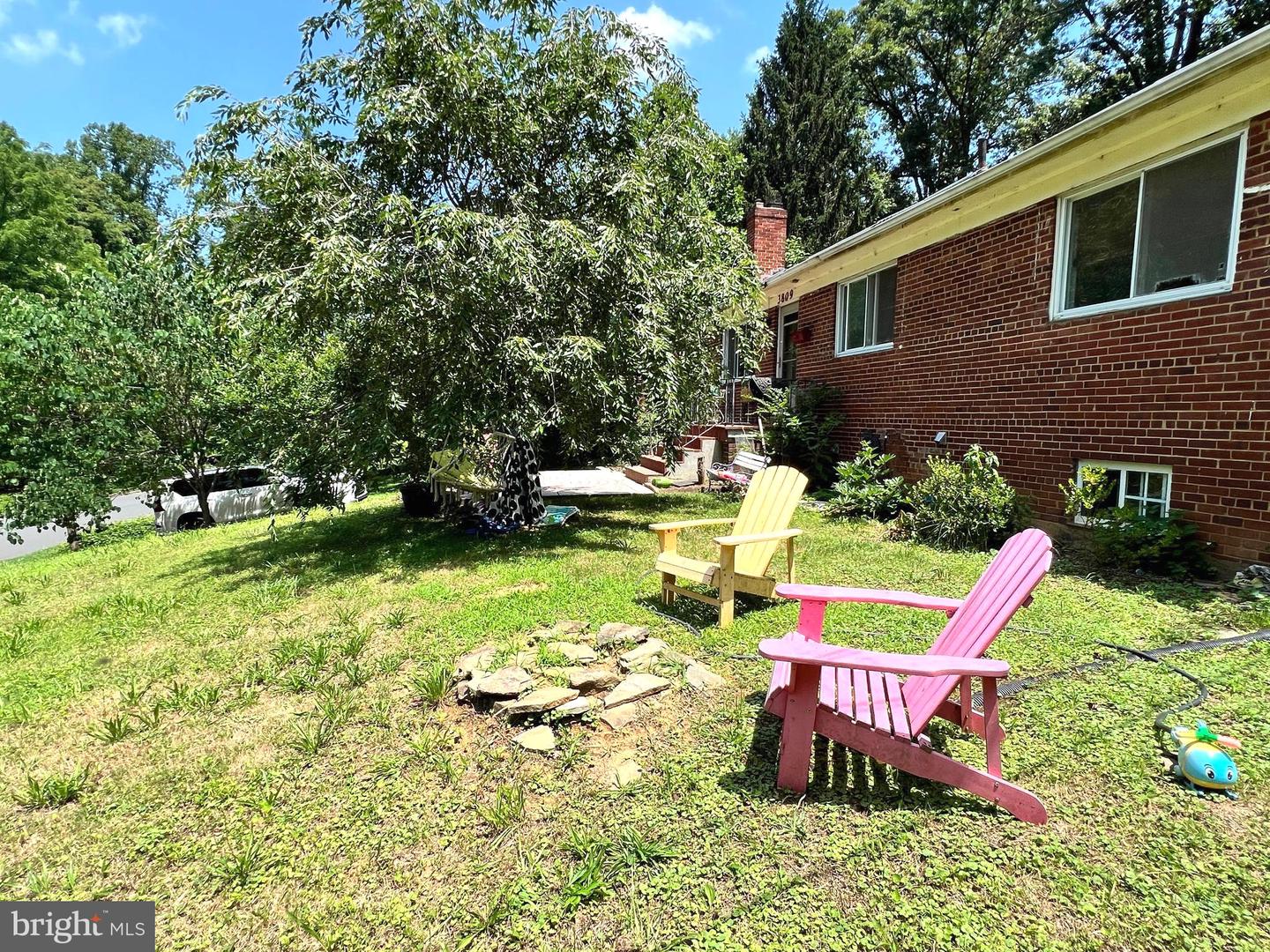 3809 LARCHMONT DR, ANNANDALE, Virginia 22003, 3 Bedrooms Bedrooms, ,2 BathroomsBathrooms,Residential,For sale,3809 LARCHMONT DR,VAFX2252870 MLS # VAFX2252870