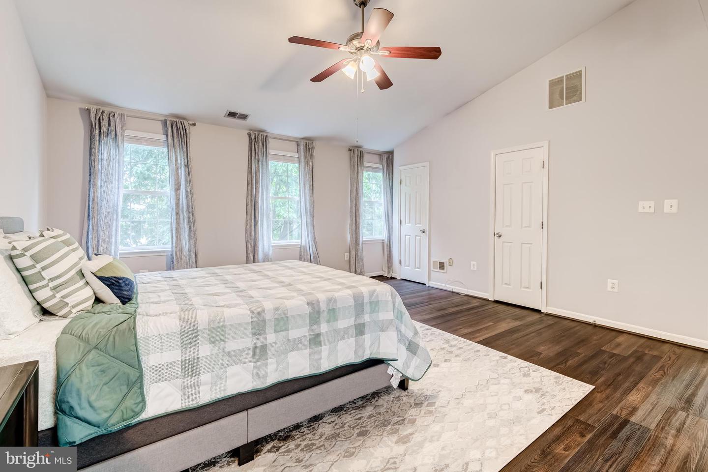43865 LAUREL RIDGE DR, ASHBURN, Virginia 20147, 4 Bedrooms Bedrooms, ,3 BathroomsBathrooms,Residential,For sale,43865 LAUREL RIDGE DR,VALO2100972 MLS # VALO2100972