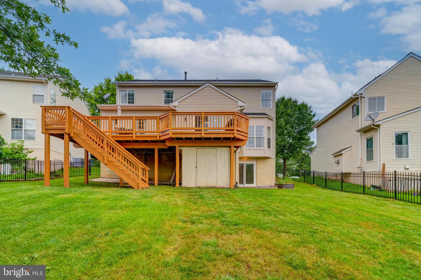 43865 LAUREL RIDGE DR, ASHBURN, Virginia 20147, 4 Bedrooms Bedrooms, ,3 BathroomsBathrooms,Residential,For sale,43865 LAUREL RIDGE DR,VALO2100972 MLS # VALO2100972