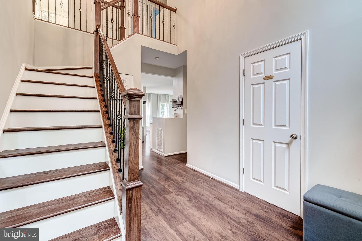 43865 LAUREL RIDGE DR, ASHBURN, Virginia 20147, 4 Bedrooms Bedrooms, ,3 BathroomsBathrooms,Residential,For sale,43865 LAUREL RIDGE DR,VALO2100972 MLS # VALO2100972
