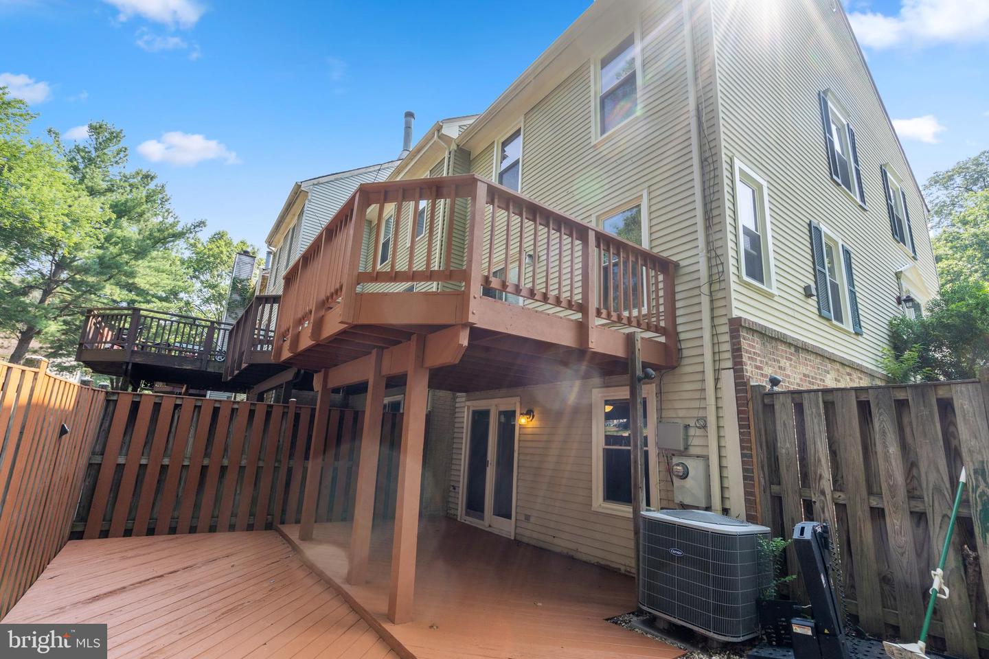 8498 LAUREL OAK DR, SPRINGFIELD, Virginia 22153, 3 Bedrooms Bedrooms, ,3 BathroomsBathrooms,Residential,For sale,8498 LAUREL OAK DR,VAFX2252966 MLS # VAFX2252966
