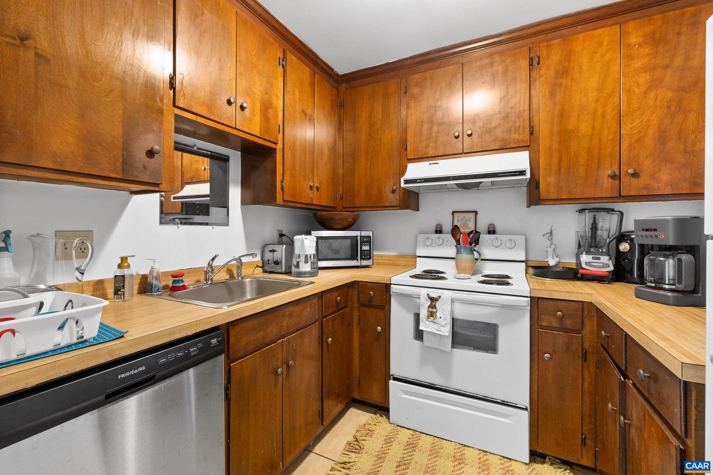 UNIT A & B 301 PATON ST #A & B, CHARLOTTESVILLE, Virginia 22903, 4 Bedrooms Bedrooms, ,2 BathroomsBathrooms,Residential,For sale,UNIT A & B 301 PATON ST #A & B,661631 MLS # 661631