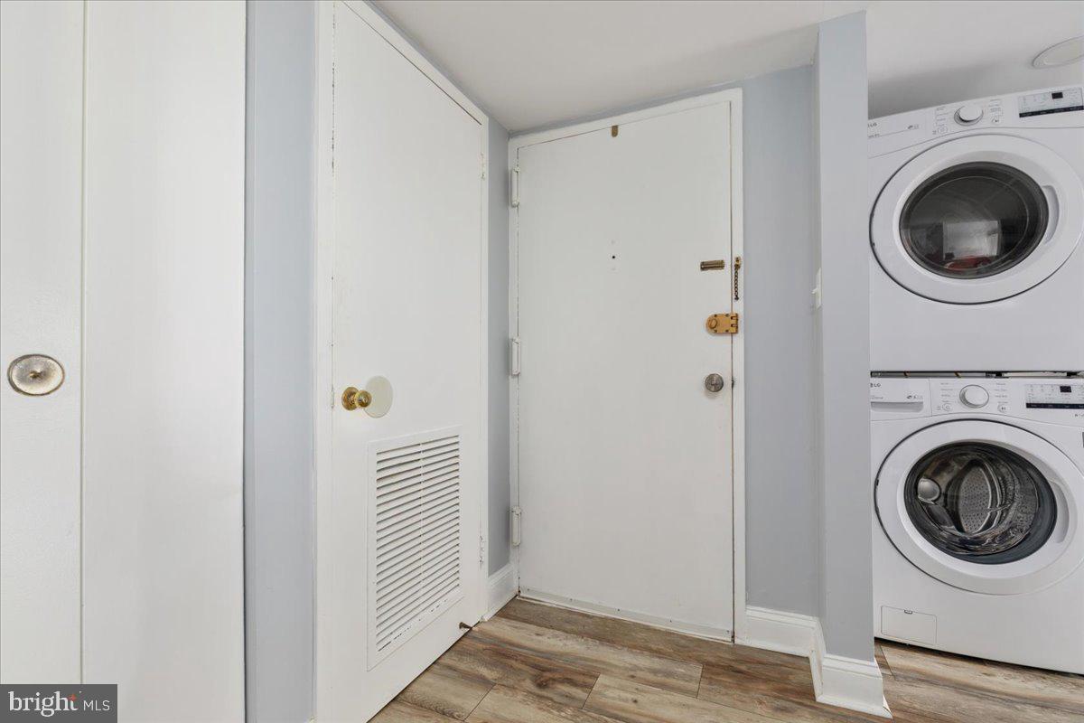 1540 NORTHGATE SQ #1540-12C, RESTON, Virginia 20190, 3 Bedrooms Bedrooms, ,2 BathroomsBathrooms,Residential,For sale,1540 NORTHGATE SQ #1540-12C,VAFX2236342 MLS # VAFX2236342