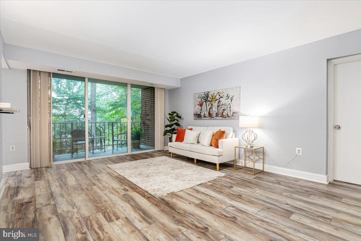 1540 NORTHGATE SQ #1540-12C, RESTON, Virginia 20190, 3 Bedrooms Bedrooms, ,2 BathroomsBathrooms,Residential,For sale,1540 NORTHGATE SQ #1540-12C,VAFX2236342 MLS # VAFX2236342