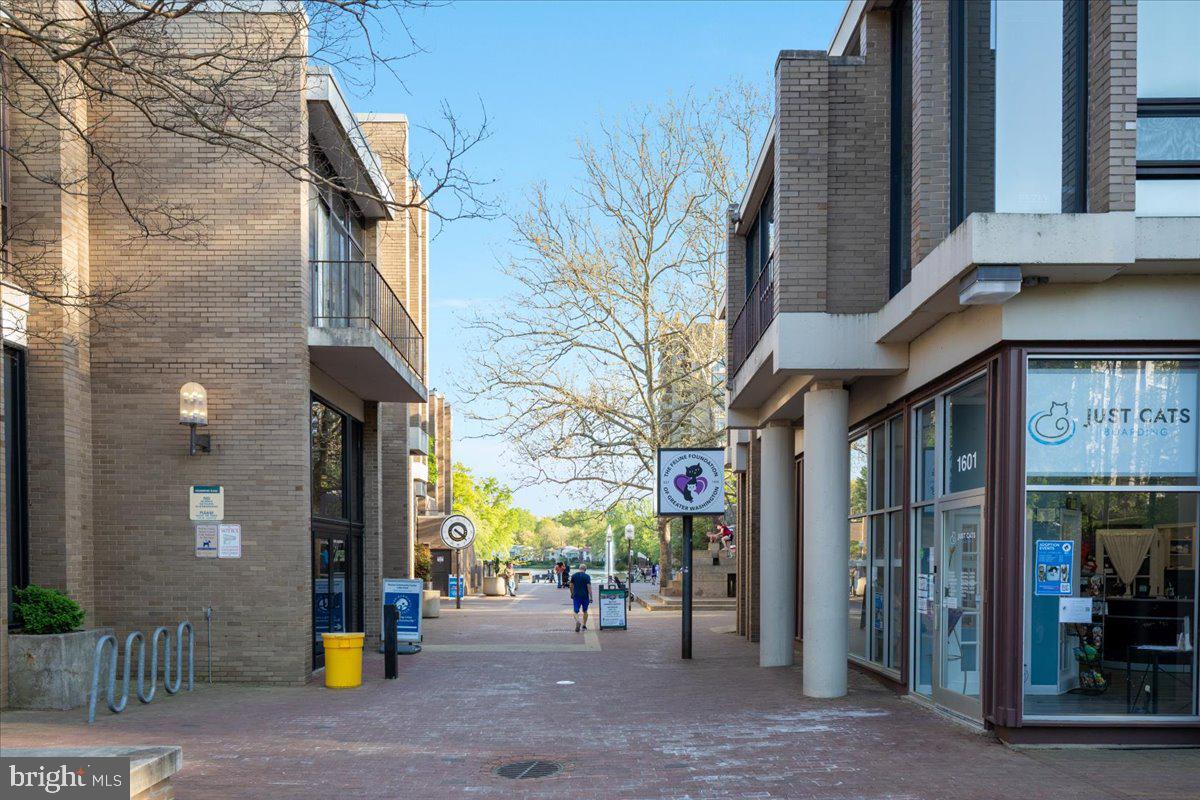 1540 NORTHGATE SQ #1540-12C, RESTON, Virginia 20190, 3 Bedrooms Bedrooms, ,2 BathroomsBathrooms,Residential,For sale,1540 NORTHGATE SQ #1540-12C,VAFX2236342 MLS # VAFX2236342