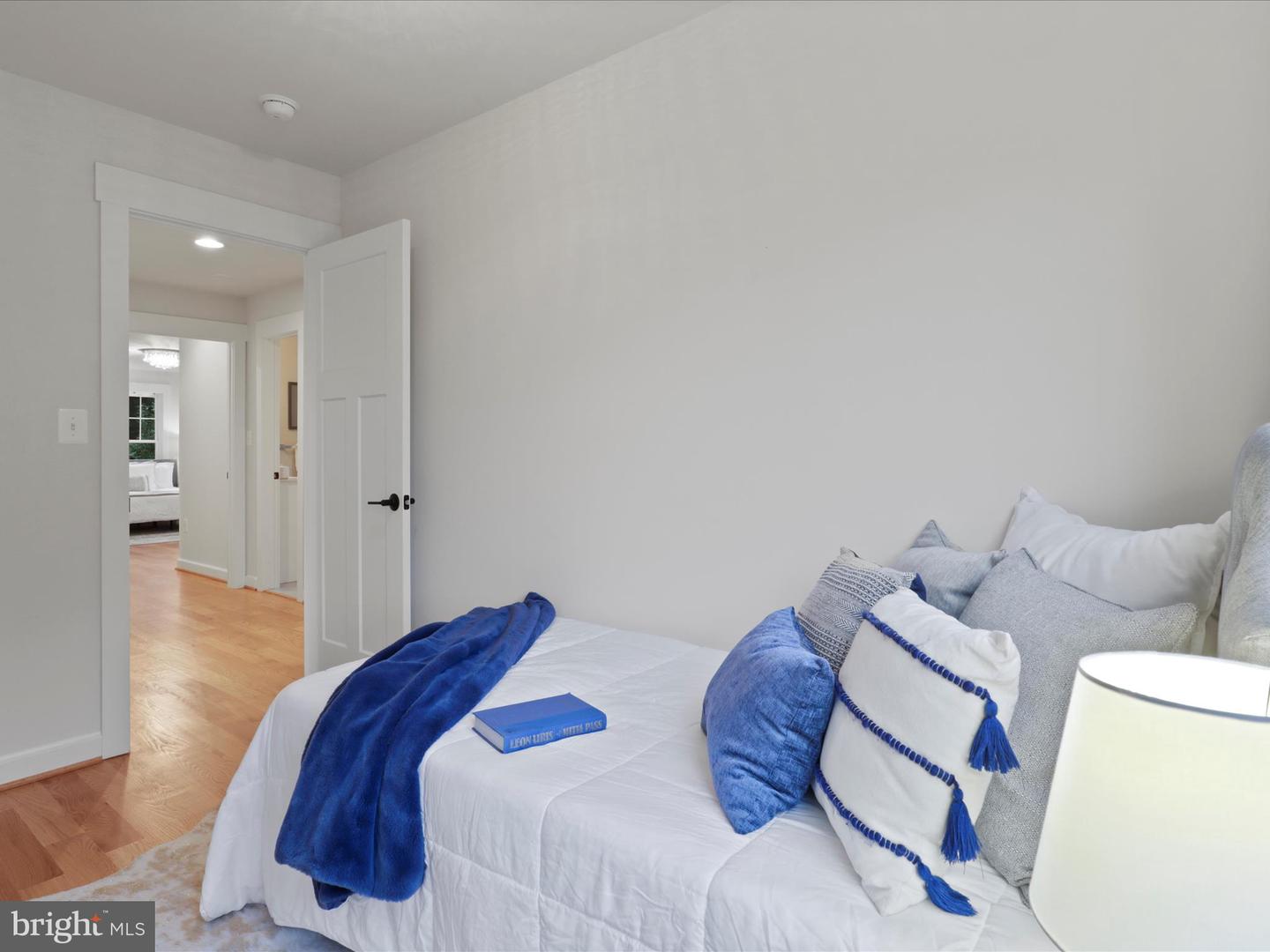 22 W DEL RAY AVE, ALEXANDRIA, Virginia 22301, 4 Bedrooms Bedrooms, ,3 BathroomsBathrooms,Residential,For sale,22 W DEL RAY AVE,VAAX2046816 MLS # VAAX2046816