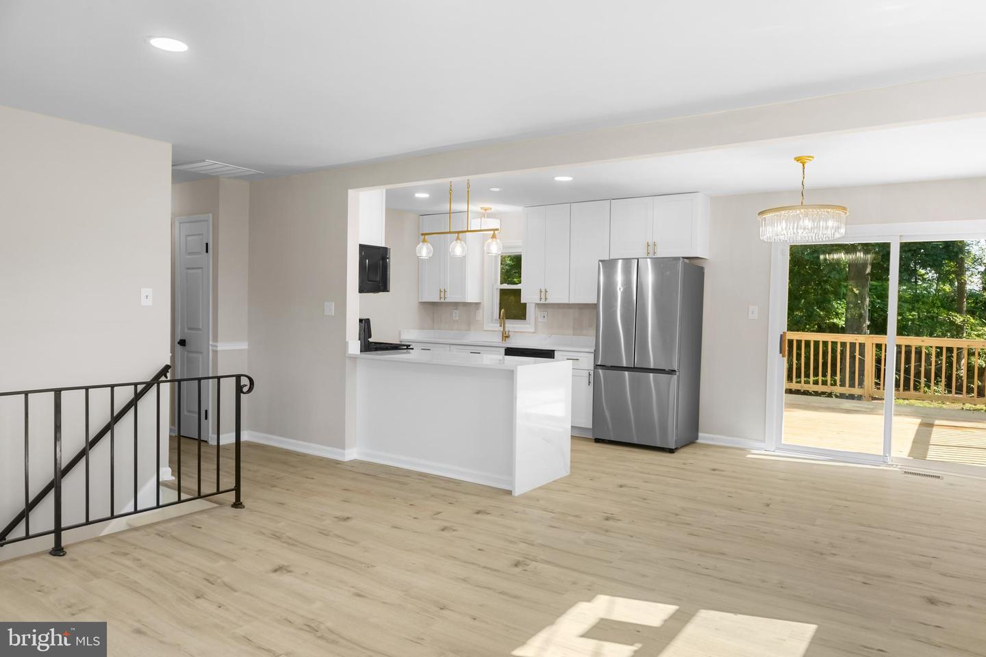 1614 MARYLAND AVE, WOODBRIDGE, Virginia 22191, 3 Bedrooms Bedrooms, 5 Rooms Rooms,2 BathroomsBathrooms,Residential,For sale,1614 MARYLAND AVE,VAPW2098318 MLS # VAPW2098318